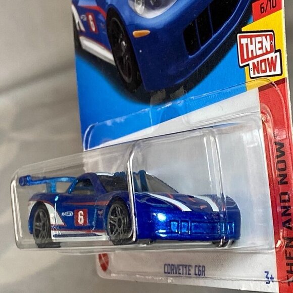 Hot Wheels Corvette C6R 233/250 Then And Now 6/10 Die-cast 1/64 Model NIP 2022 - Picture 3 of 13